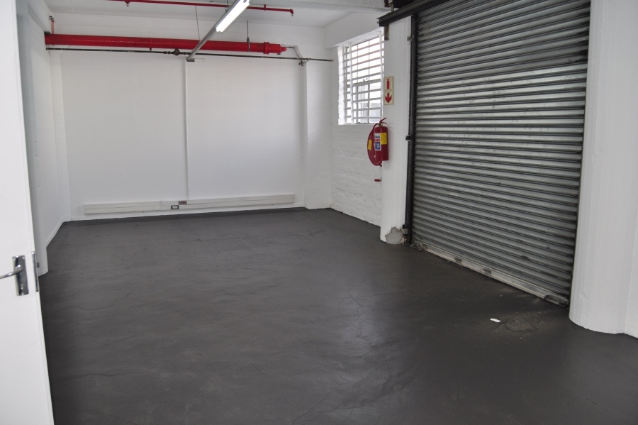 To Let commercial Property for Rent in Paarden Eiland Western Cape